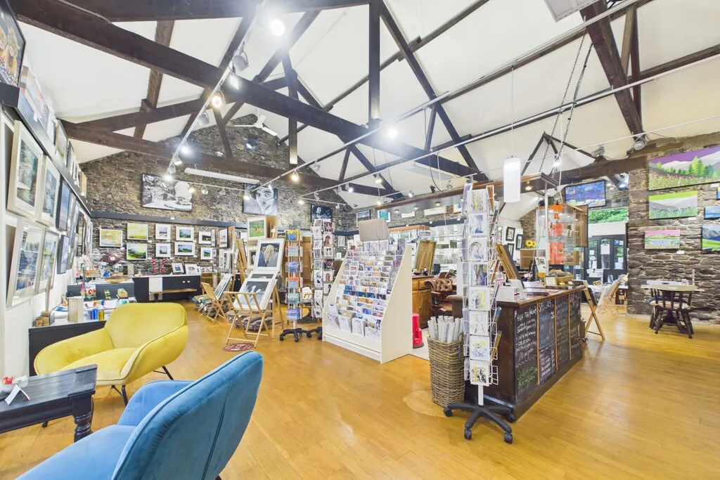 Thornthwaite Galleries, Thornthwaite, CA12, photo 9