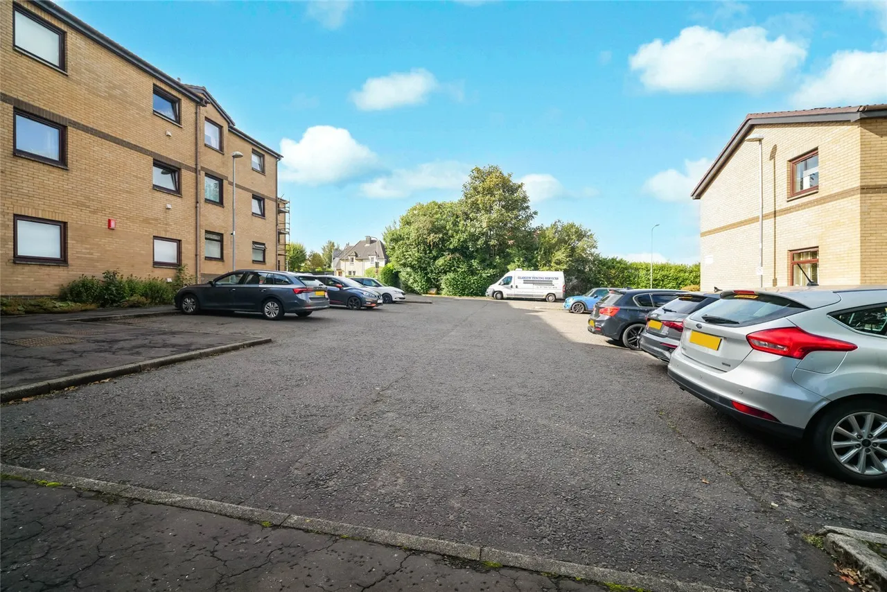 Campsie Court, Kirkintilloch, G66, photo 19
