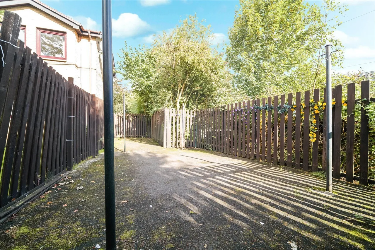Campsie Court, Kirkintilloch, G66, photo 16