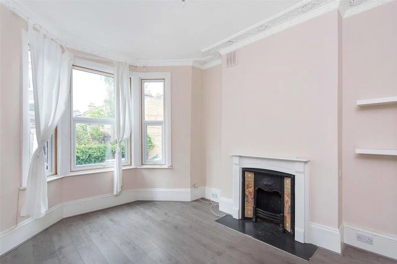Dalyell Road, London, SW9, photo 2