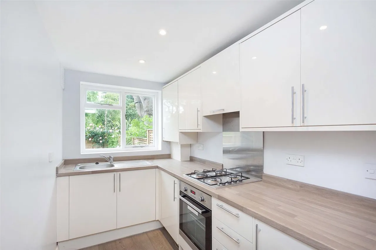 1 bed flat to rent, Dalyell Road, London, SW9