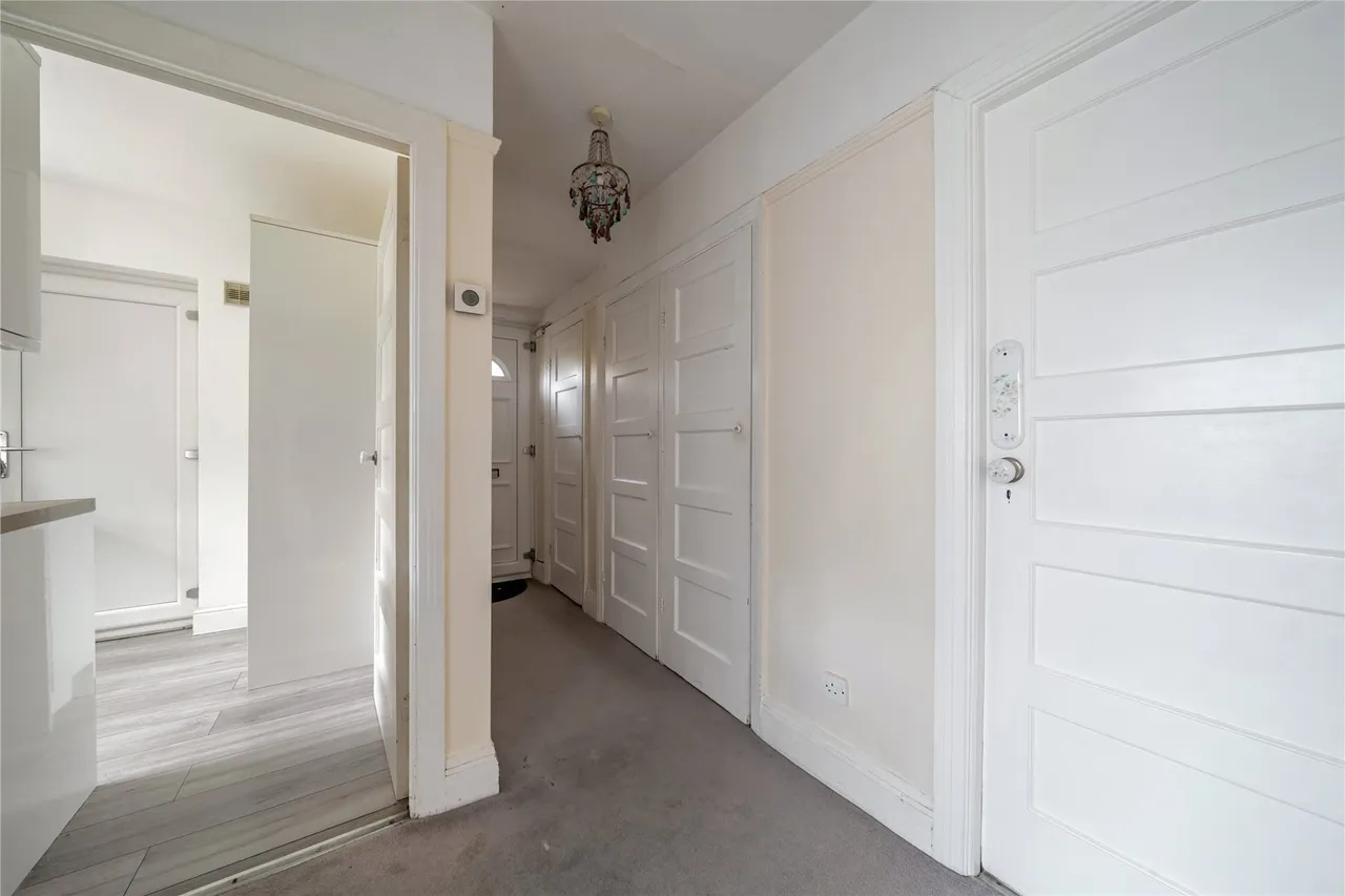 St. Johns Road, Petts Wood, Orpington, BR5, photo 9