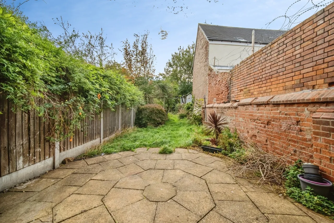Fourth Avenue, Nottingham, NG7, photo 18