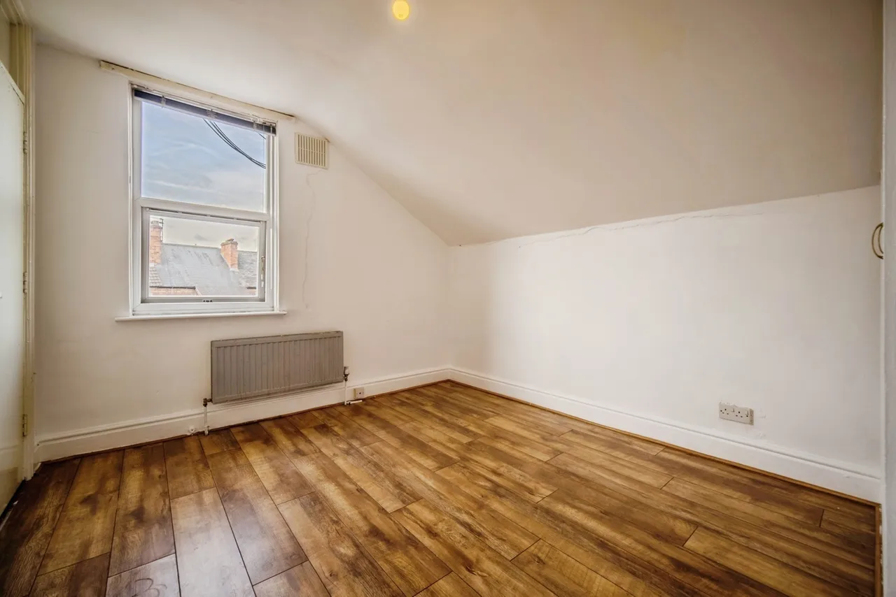 Fourth Avenue, Nottingham, NG7, photo 12