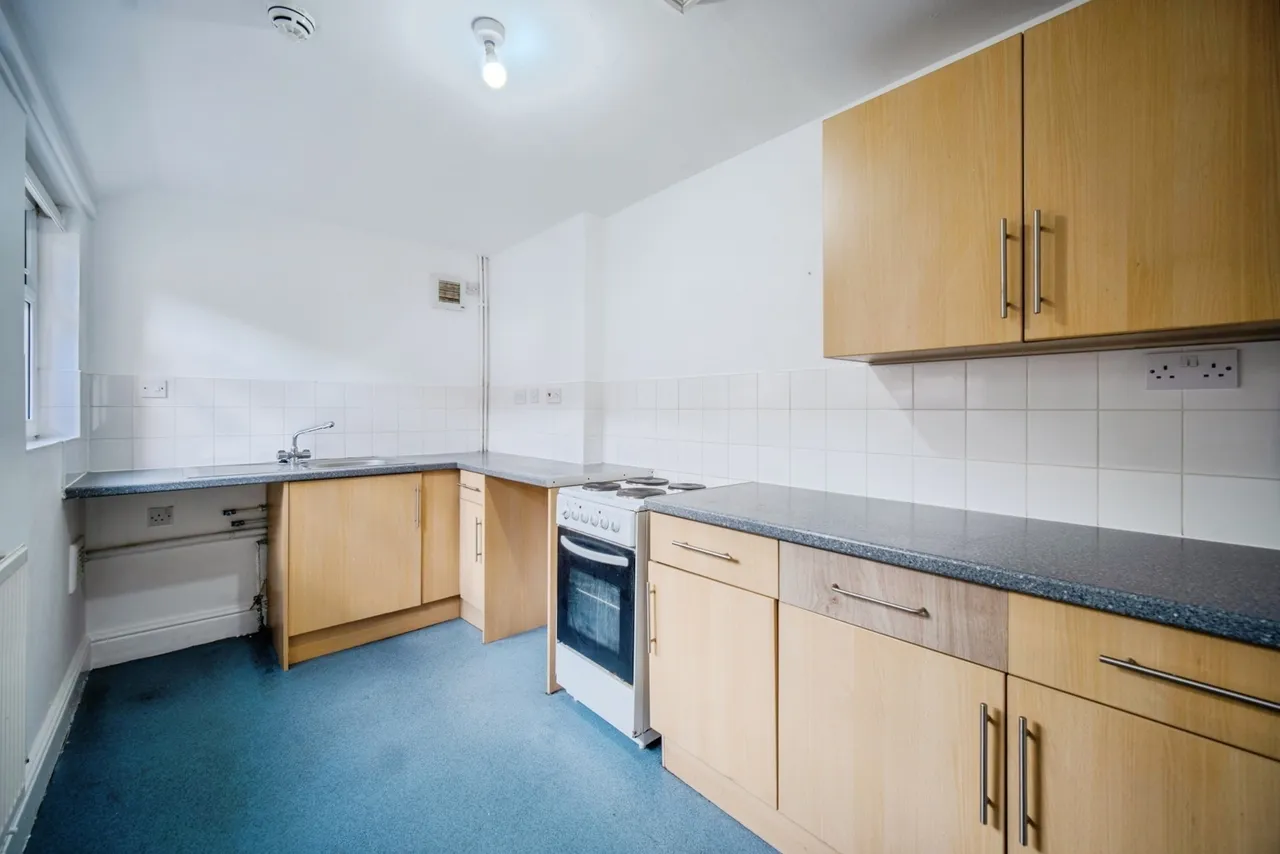 Fourth Avenue, Nottingham, NG7, photo 6