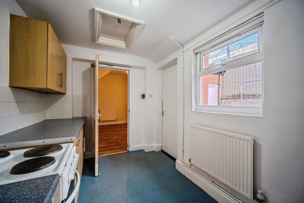 Fourth Avenue, Nottingham, NG7, photo 4