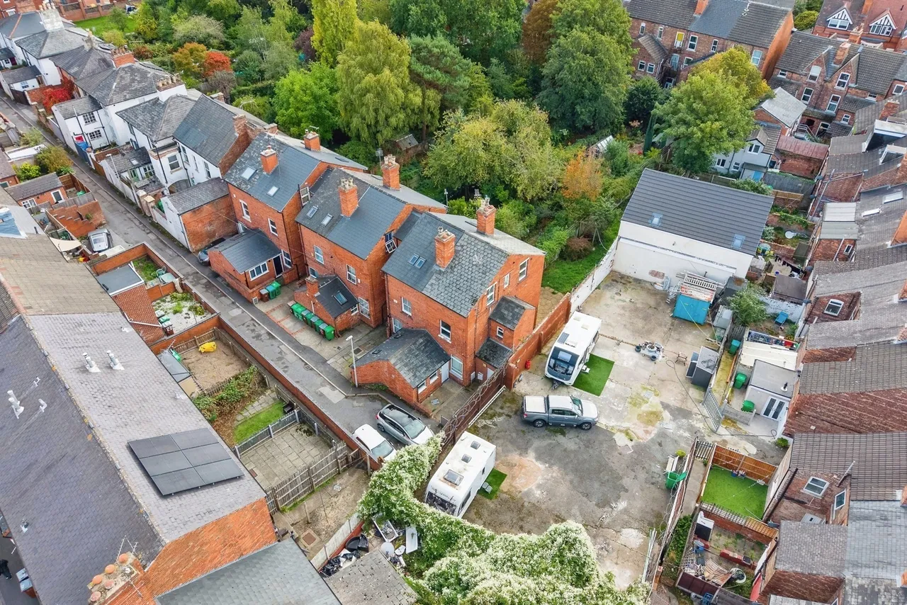 4 bed house for sale, Fourth Avenue, Nottingham, NG7