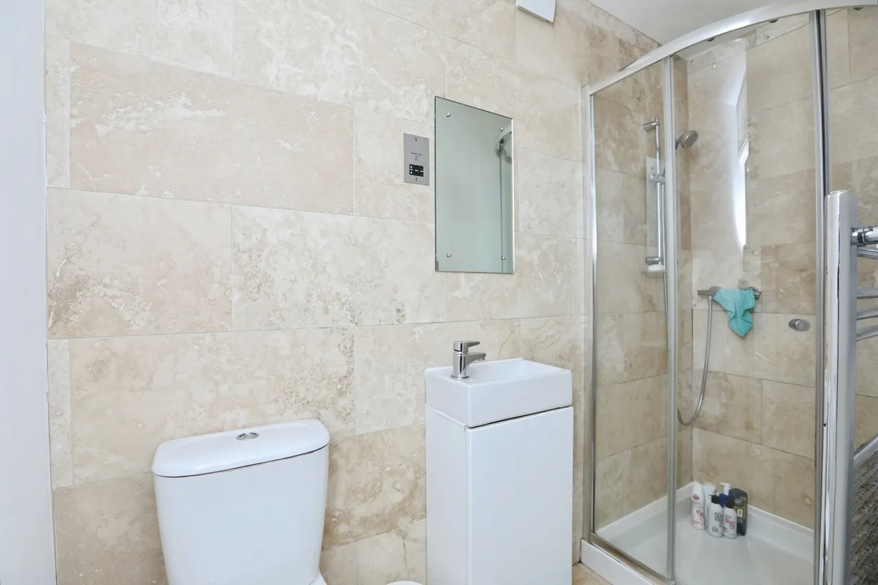 St. Lukes Road, Maidstone, ME14, photo 11