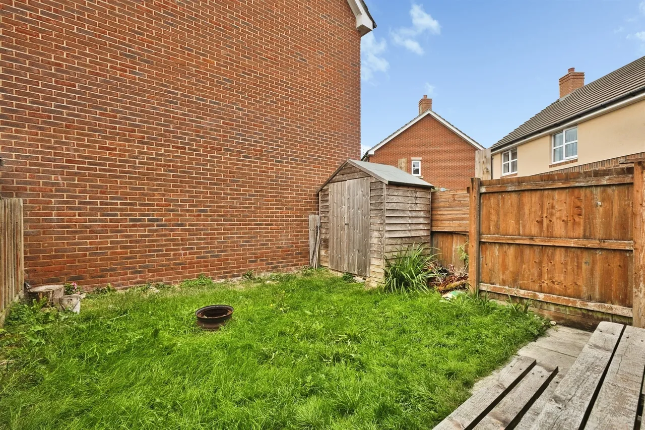 Sherwell Close, Yeovil, BA21, photo 13