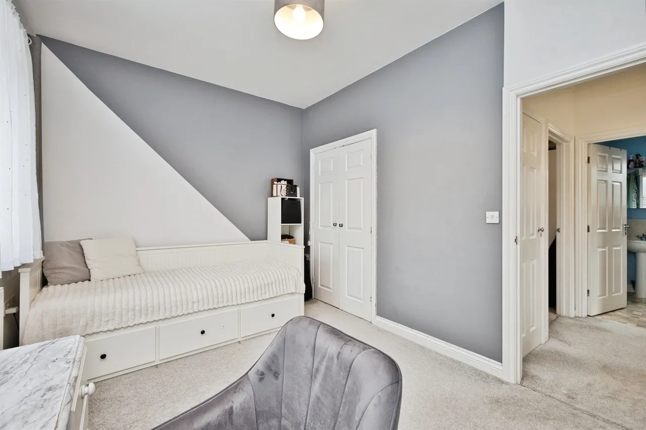 Sherwell Close, Yeovil, BA21, photo 9