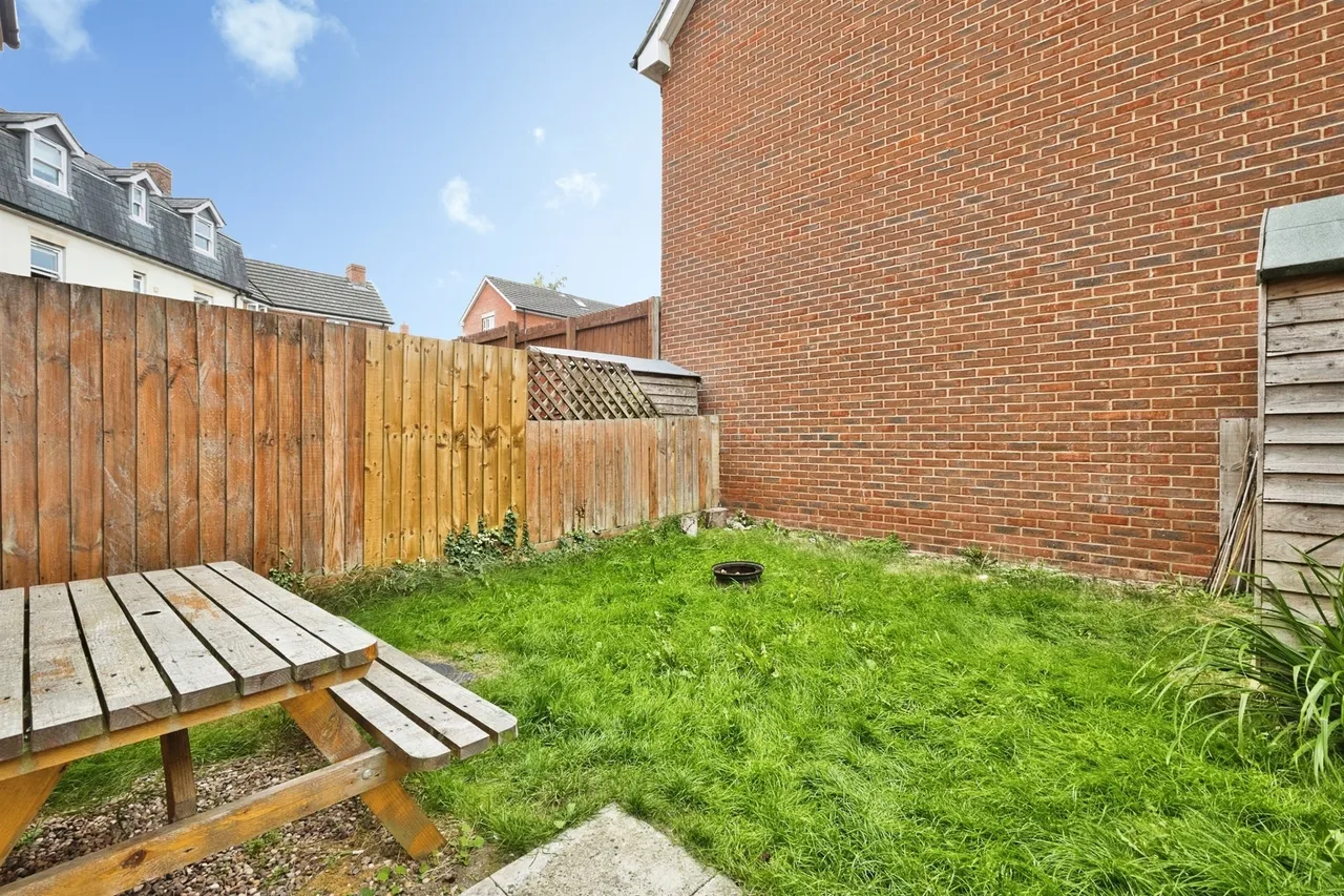 Sherwell Close, Yeovil, BA21, photo 12