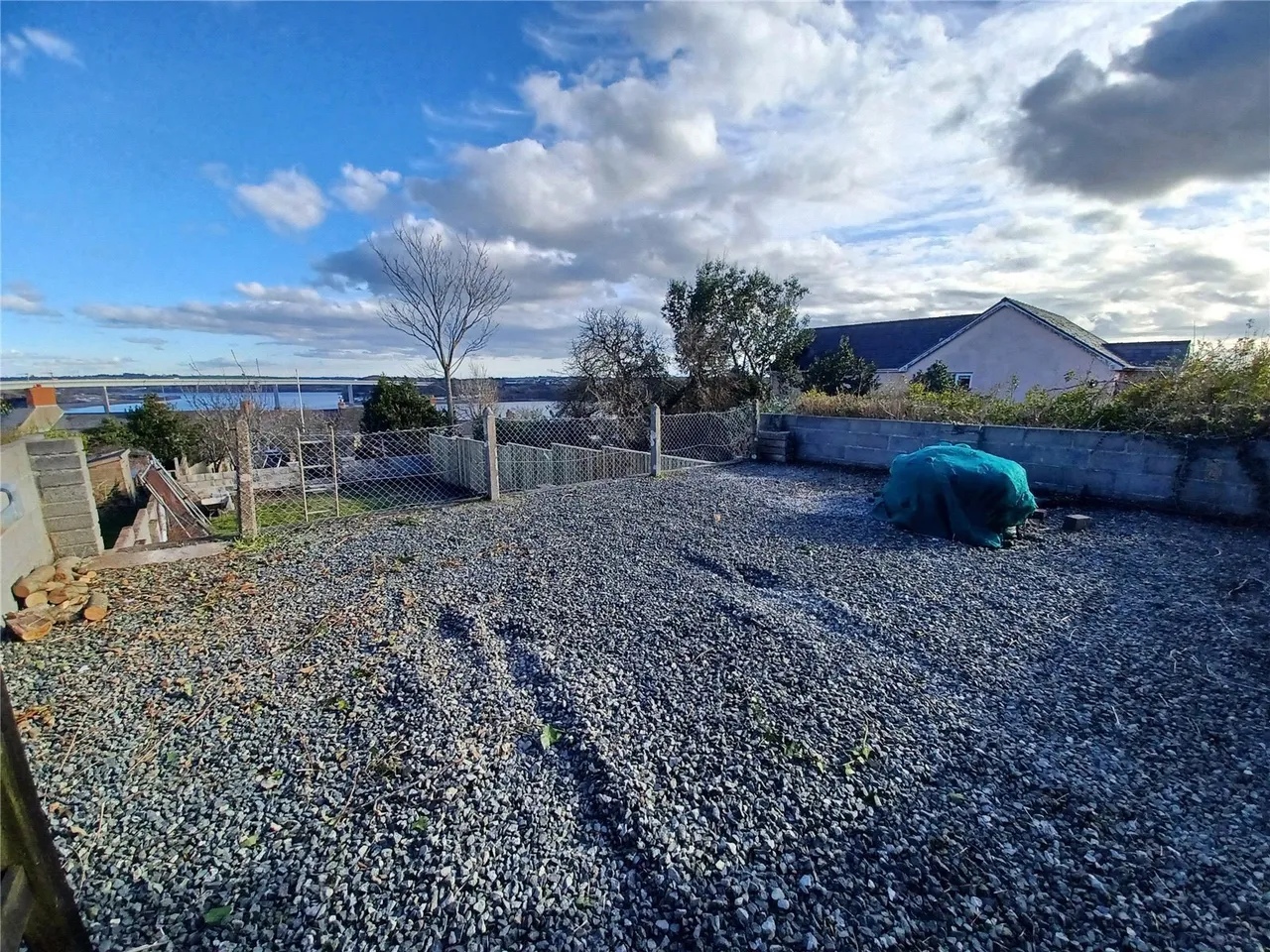 Cambrian Road, Neyland, SA73, photo 2