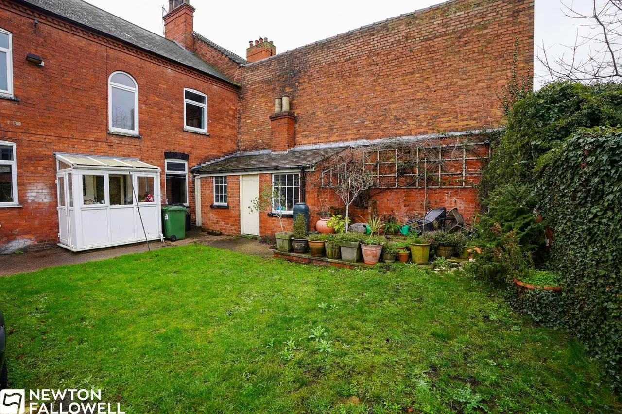 London Road, Retford, DN22, photo 20