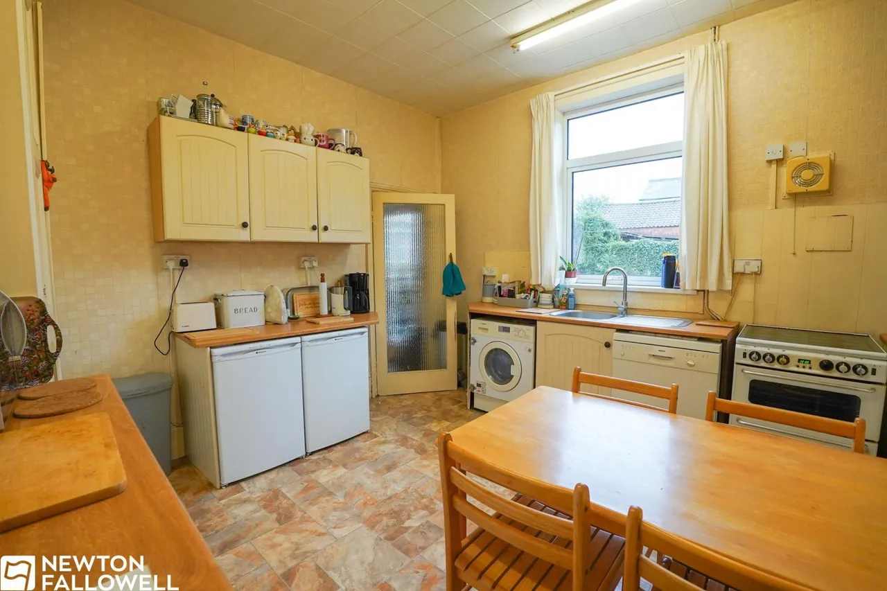 London Road, Retford, DN22, photo 9