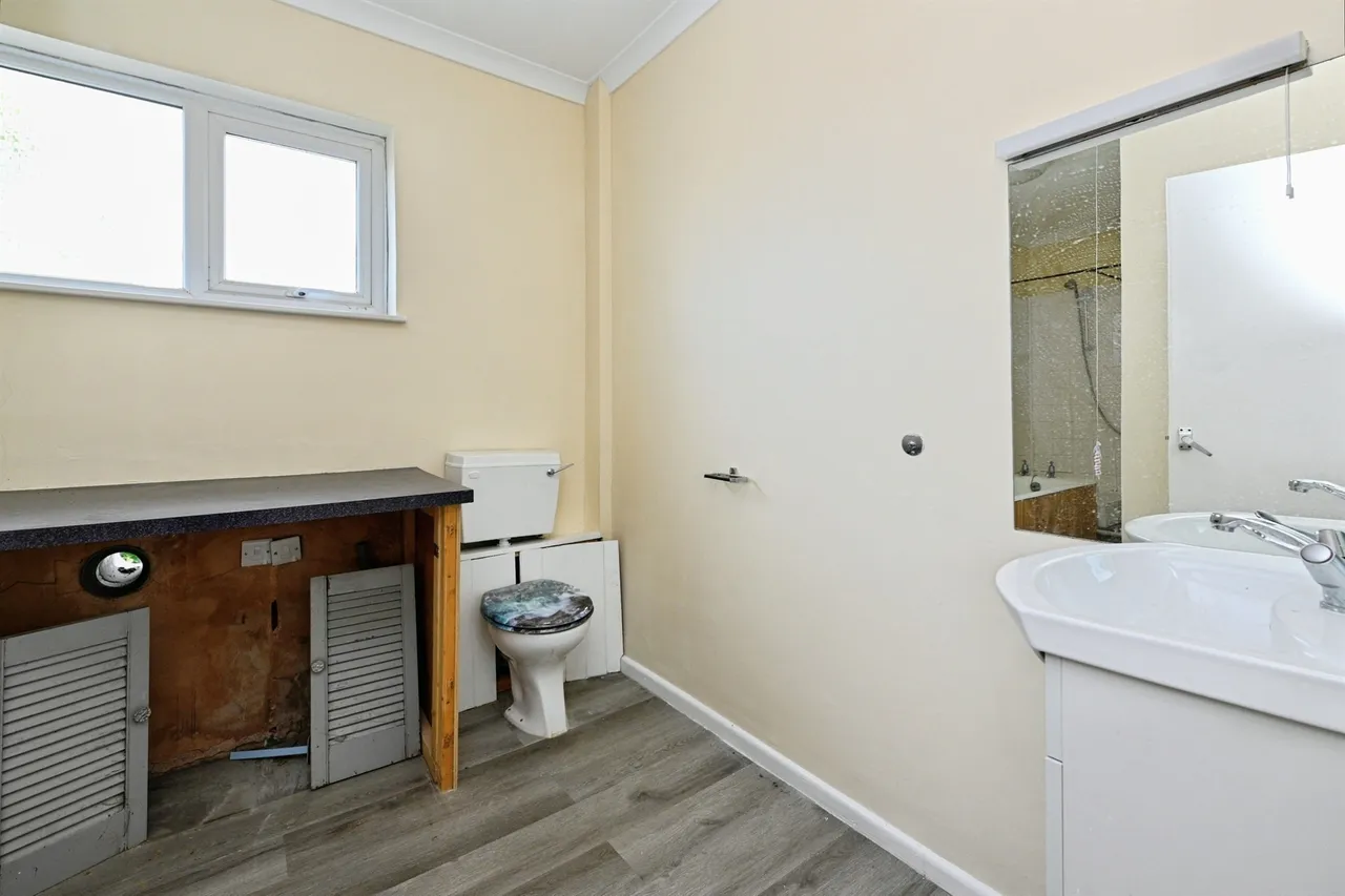 Wootton Road, Gaywood, King's Lynn, photo 12