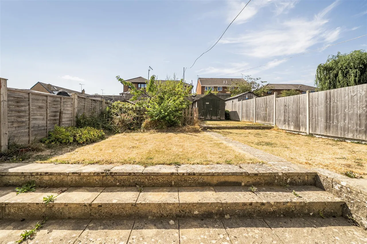 Wessex Road, Chippenham, SN14, photo 14