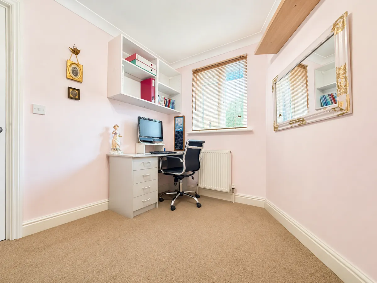 Victoria Place, Westgate-on-Sea, Kent, CT8 8NG, photo 12