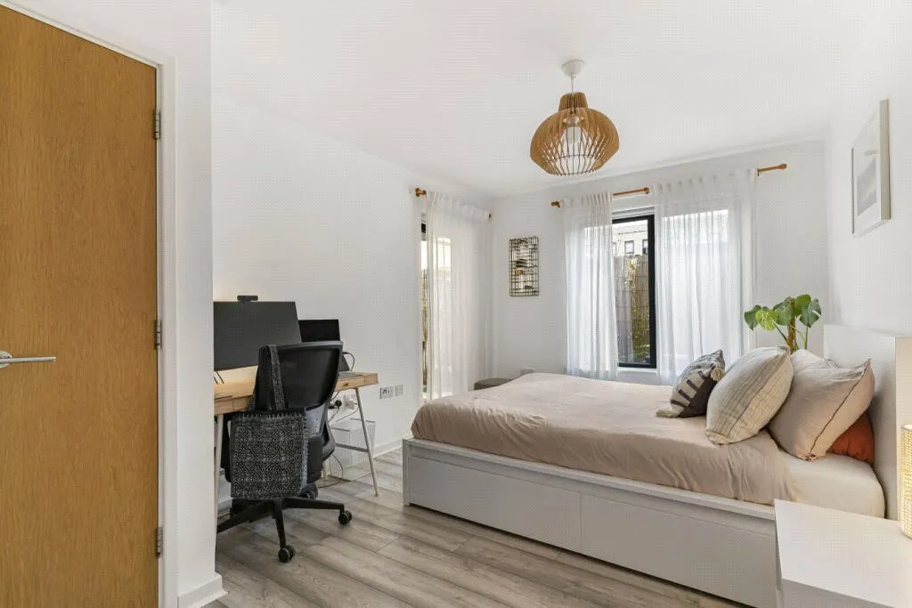 Bourbon Road, SW9, photo 5