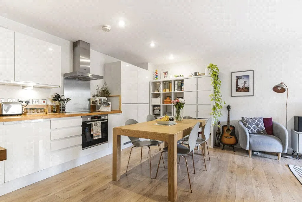 Bourbon Road, SW9, photo 8