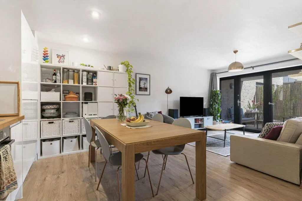 Bourbon Road, SW9, photo 9