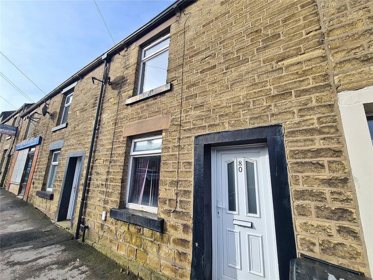 2 bed house for sale, Victoria Street, Glossop, SK13