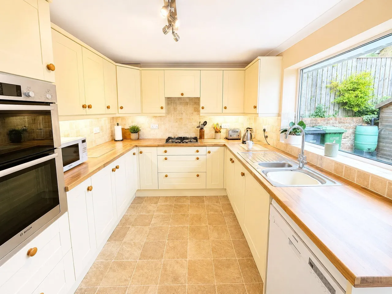 Mill Rise, Northallerton, North Yorkshire, DL6, photo 4