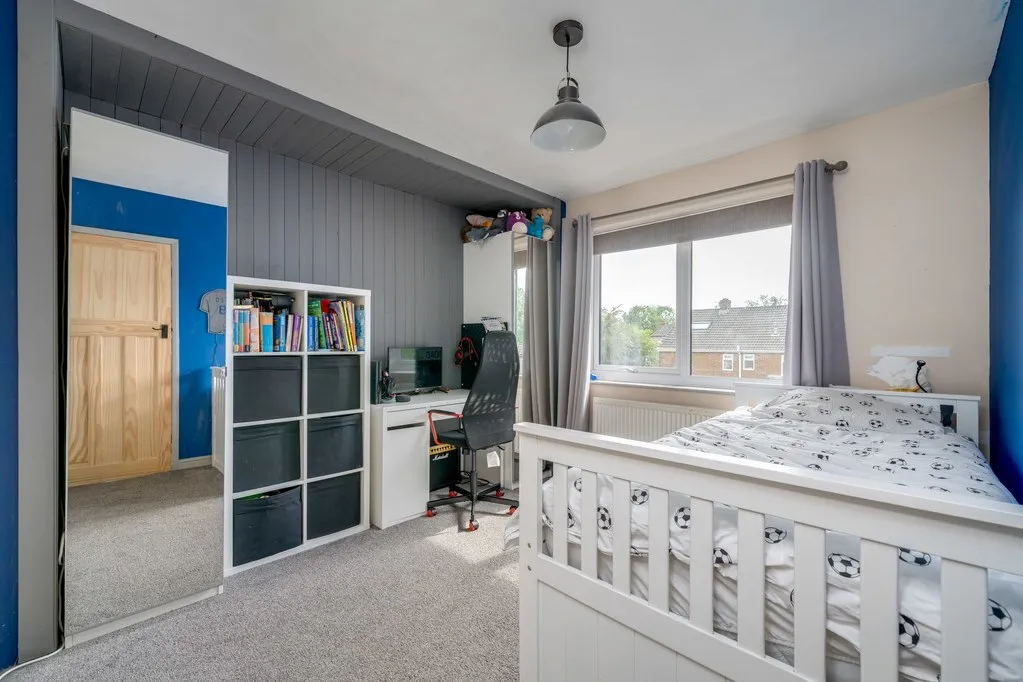 Tetley Drive, Birkenshaw BD11 2NB, photo 9