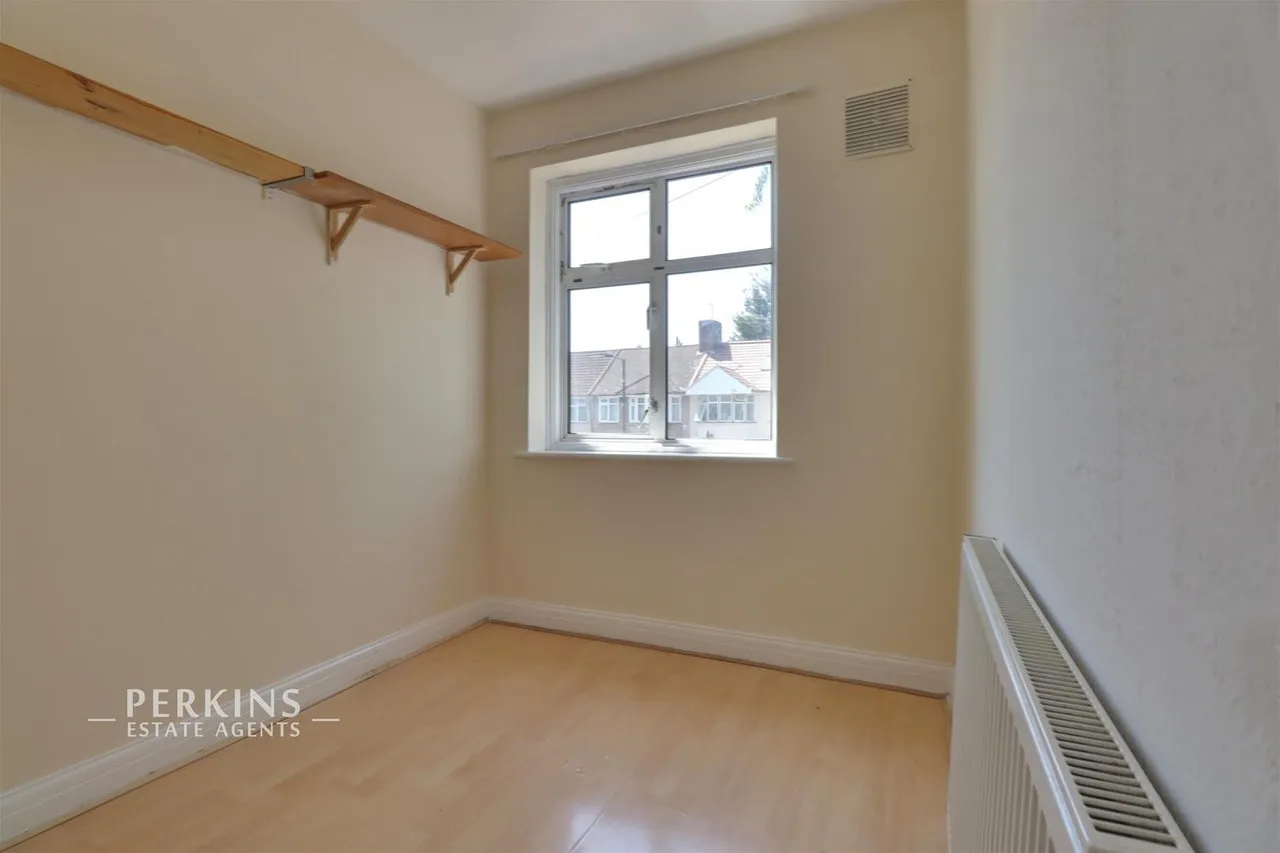 Keble Close, Northolt, UB5, photo 6
