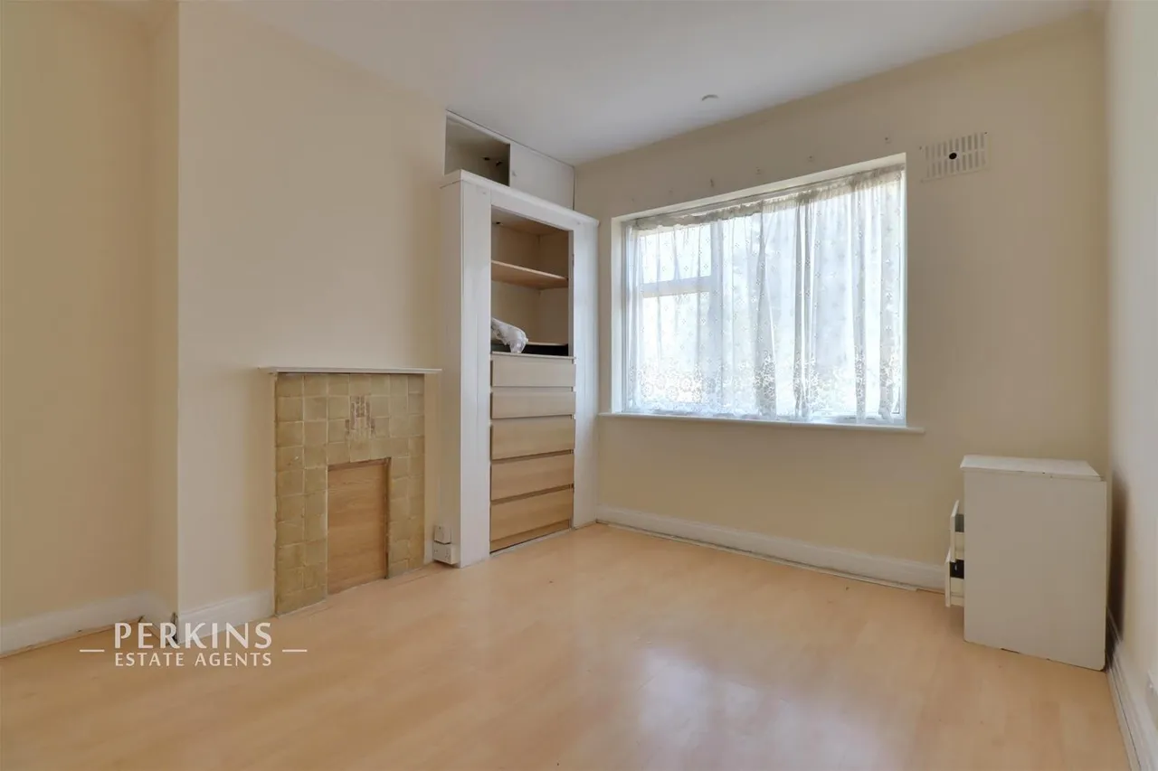 Keble Close, Northolt, UB5, photo 4