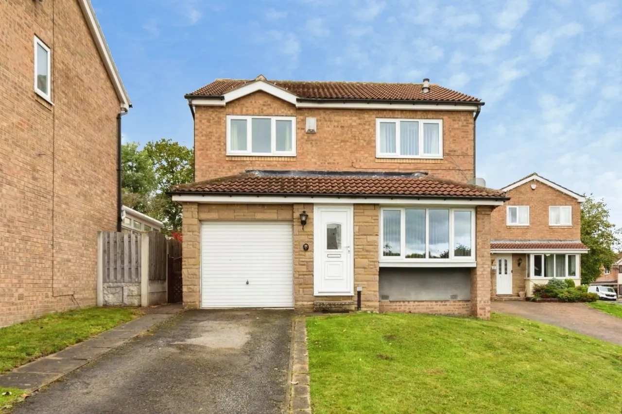 4 bed house for sale, Merbeck Drive, High Green, S35