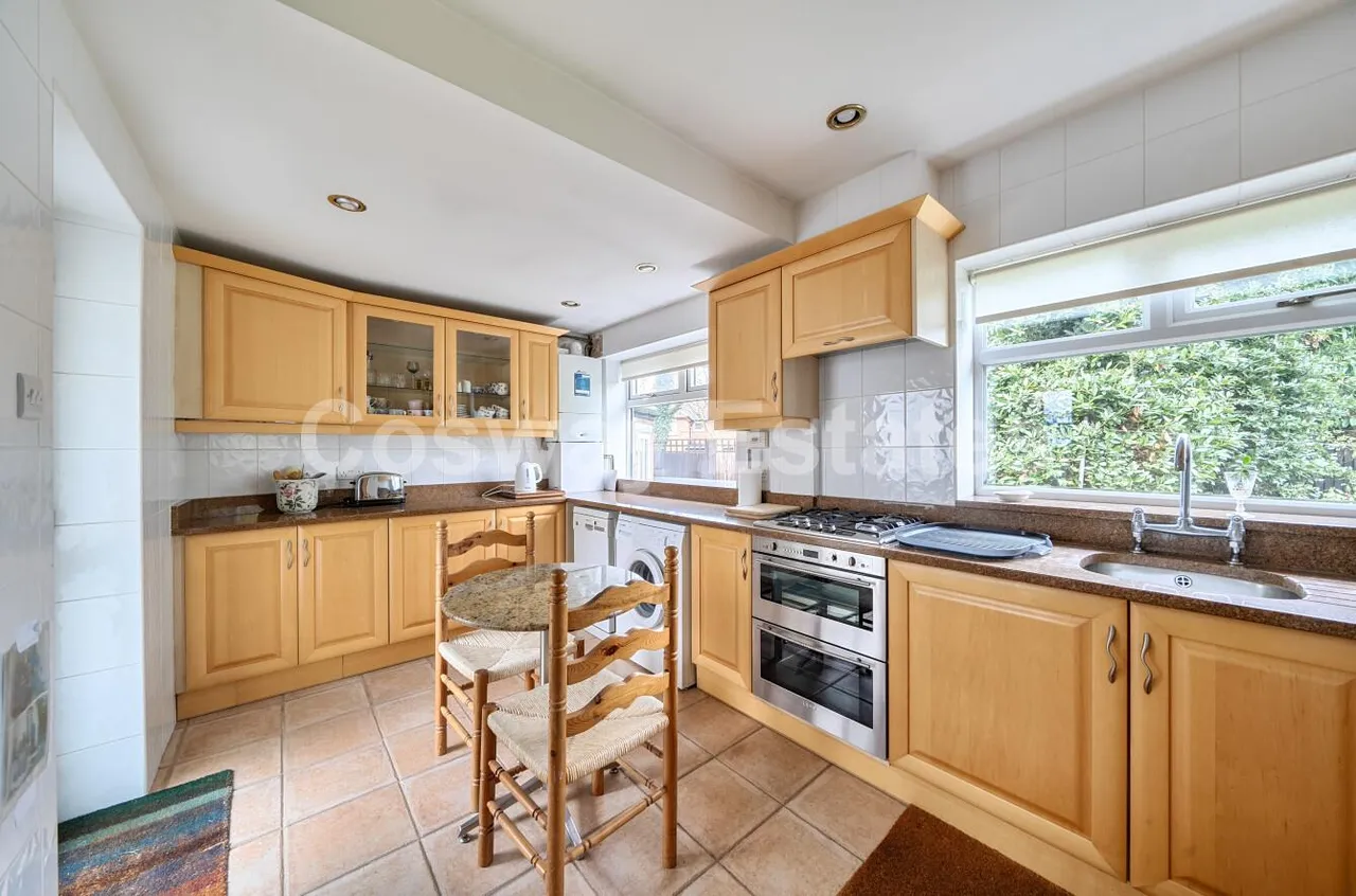 Copthall Gardens, Mill Hill, NW7, London, photo 2