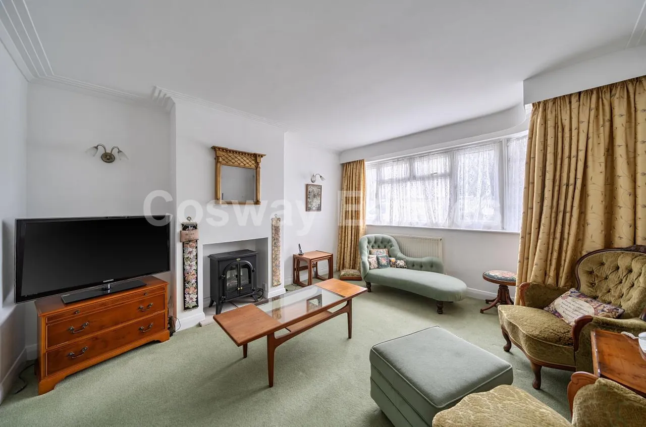Copthall Gardens, Mill Hill, NW7, London, photo 3