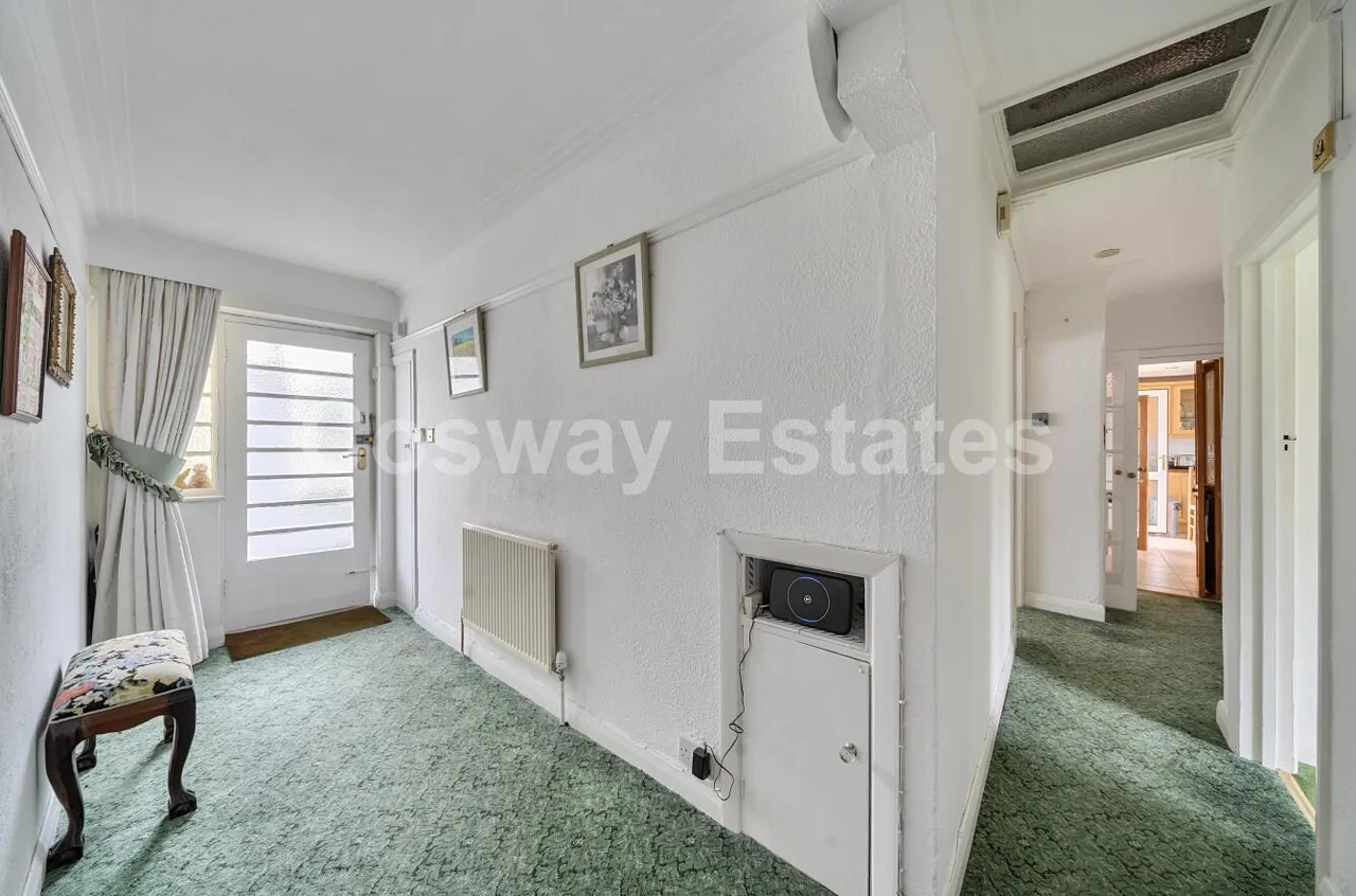 Copthall Gardens, Mill Hill, NW7, London, photo 10
