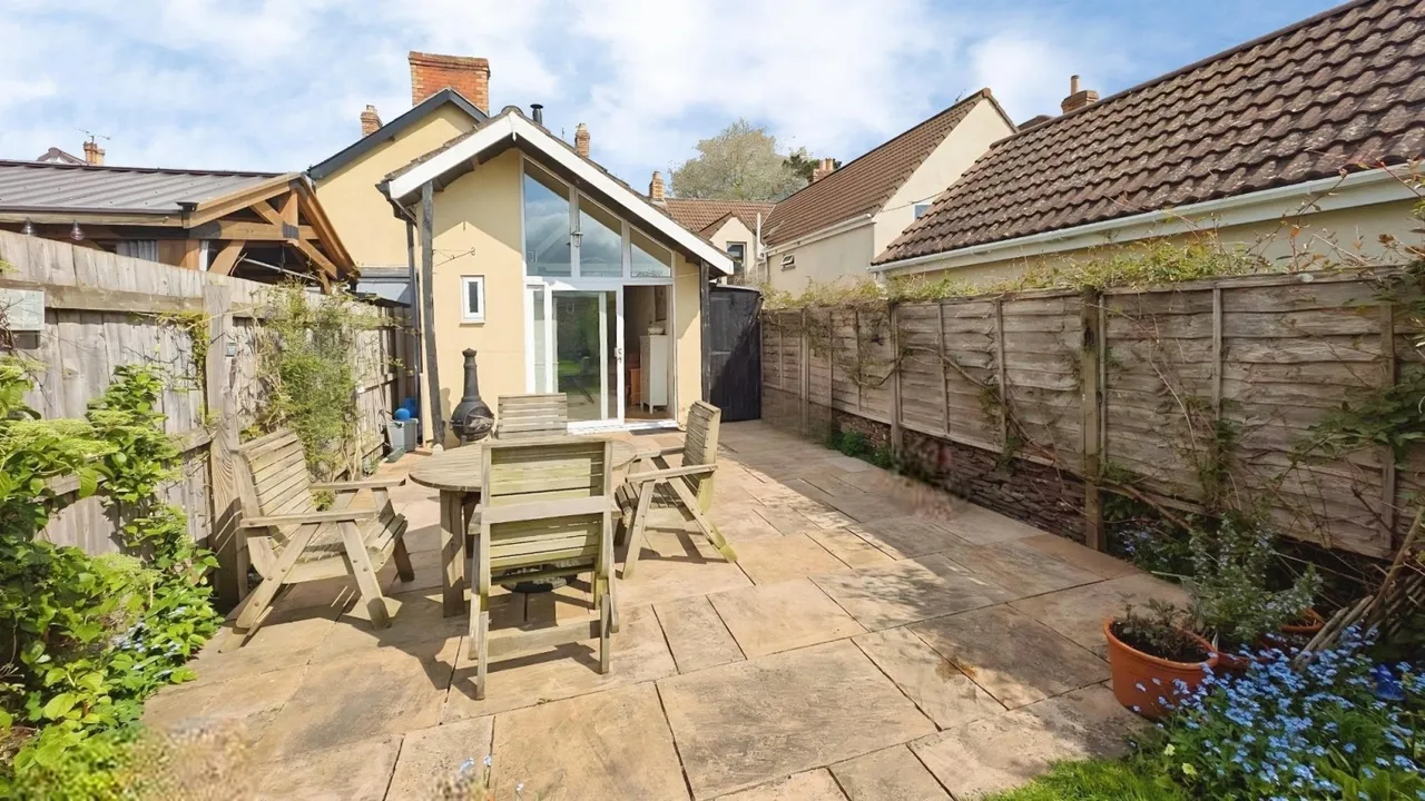 Station Road, Yate, BS37, photo 12