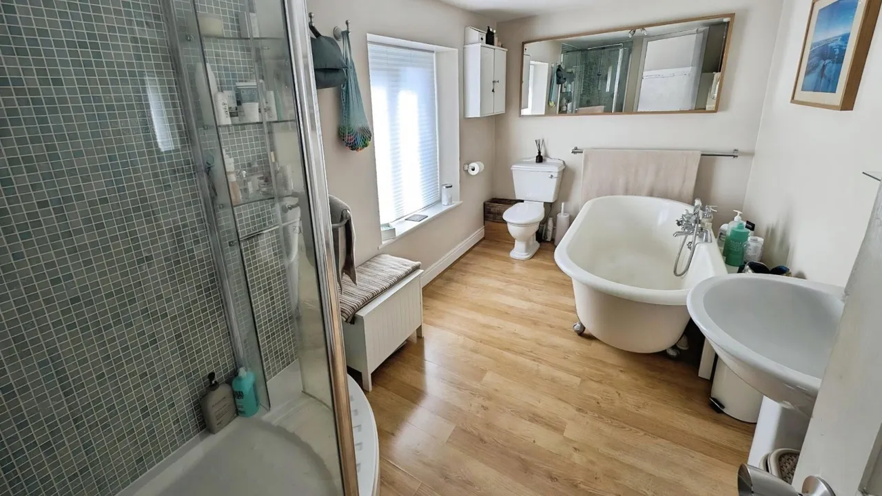 Station Road, Yate, BS37, photo 9