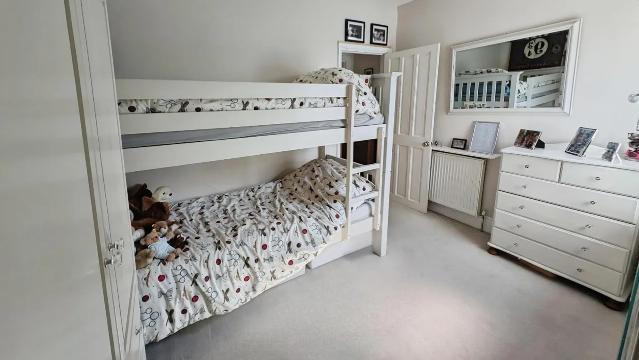Station Road, Yate, BS37, photo 8
