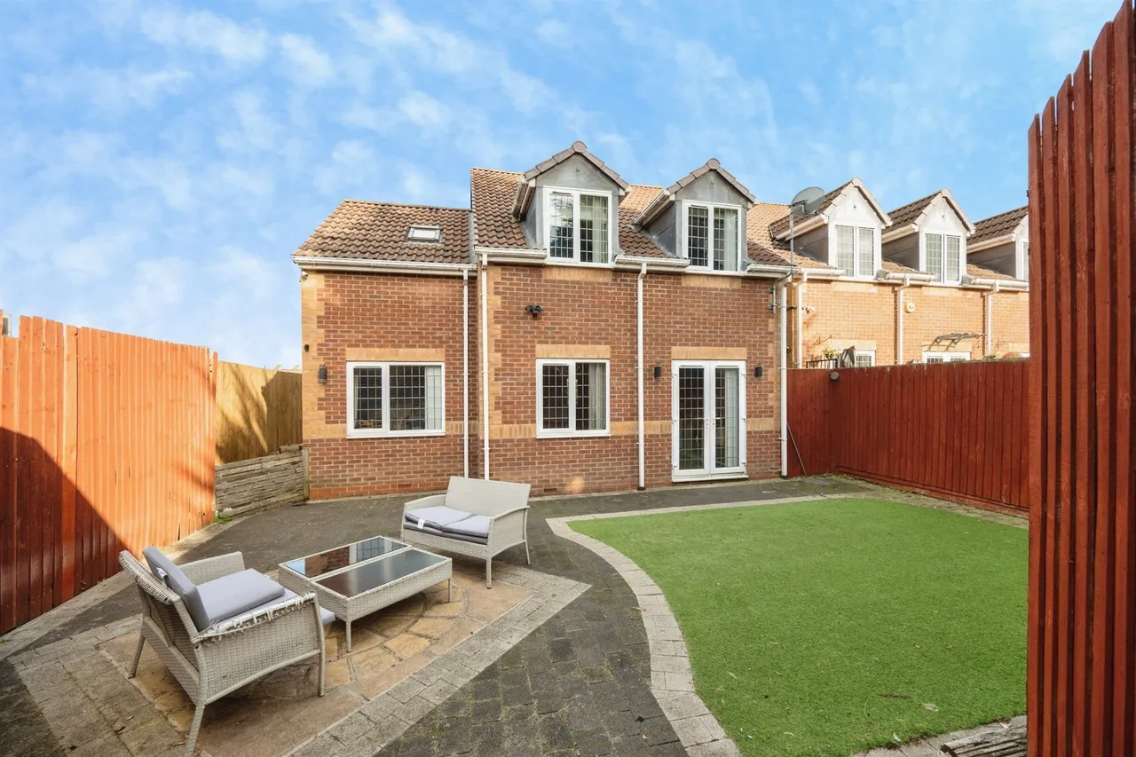 Farley Road, West Bromwich, B70, photo 19