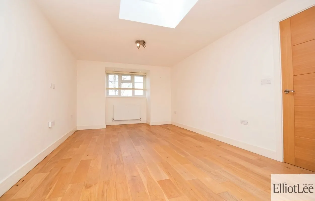 Sutherland Road, Sutherland House Sutherland Road, W13, photo 5