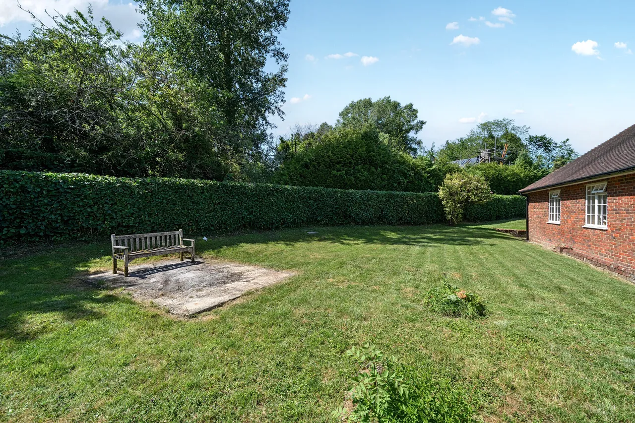 Gracious Street, Selborne, GU34, photo 9