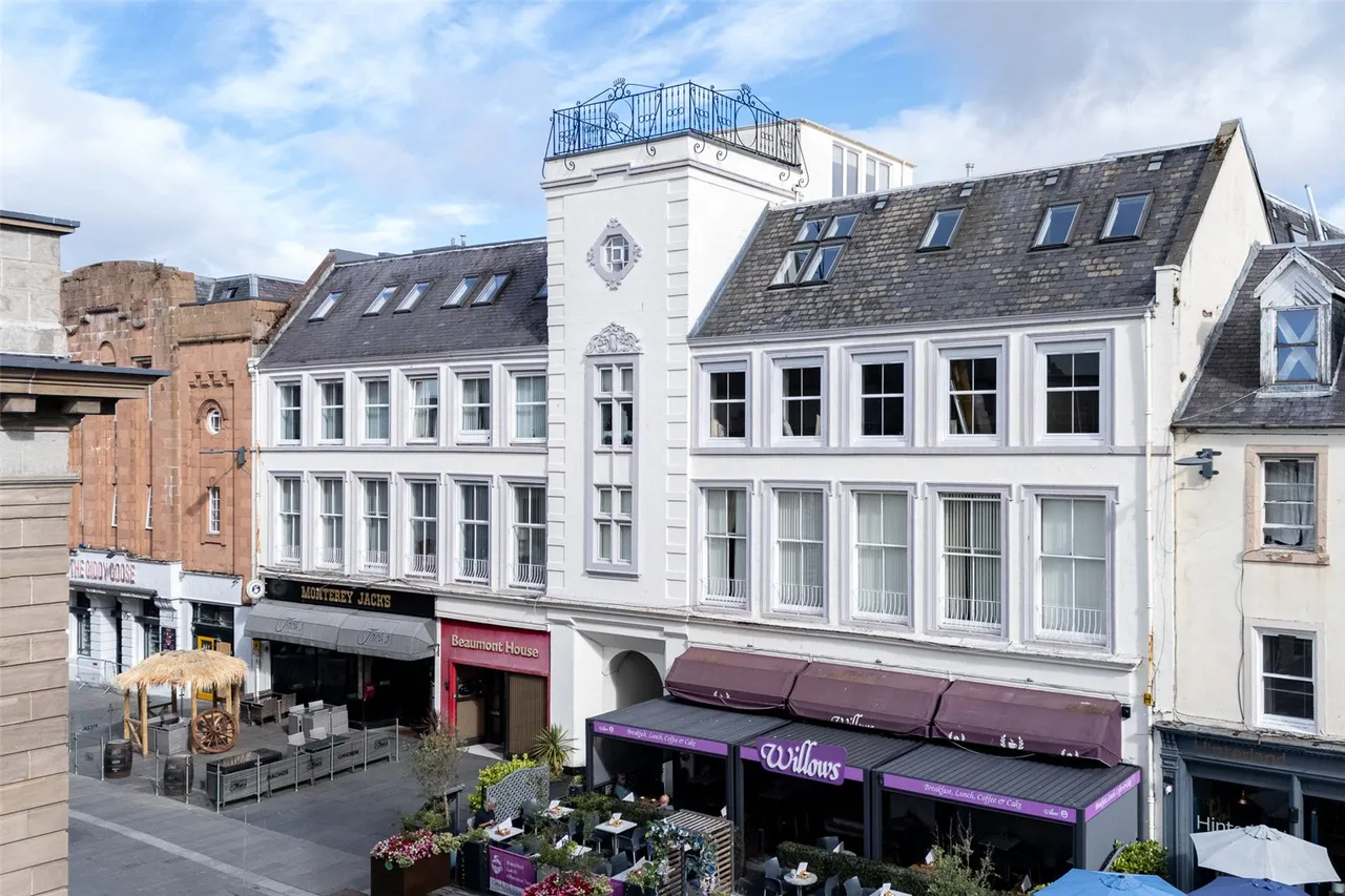 2 bed flat for sale, St. Johns Place, Perth, PH1