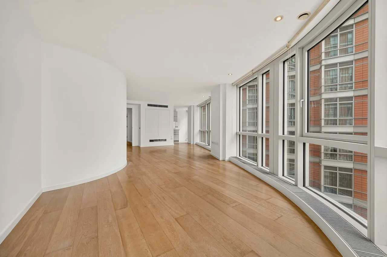 Fairmont Avenue, London, E14, photo 11