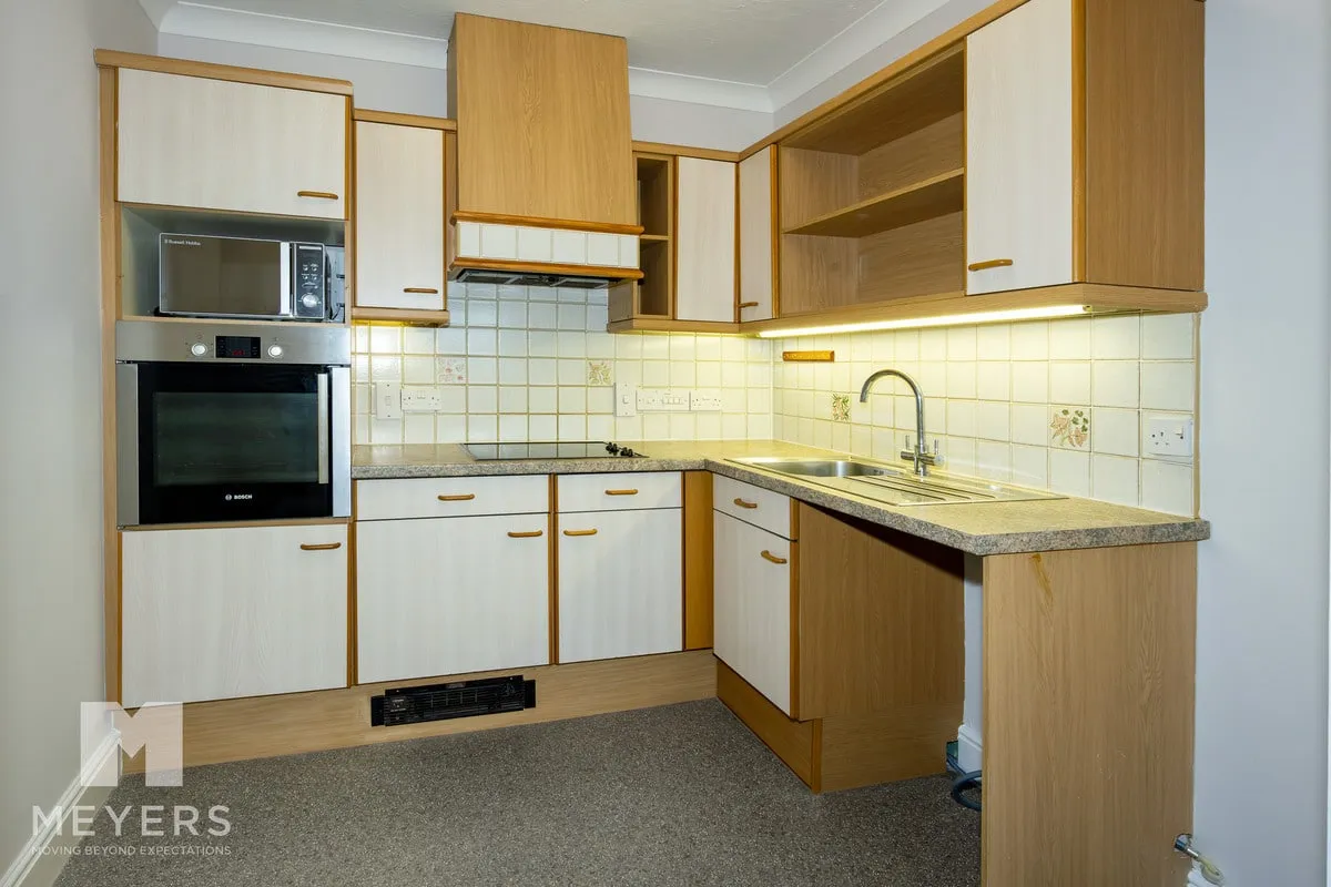 Christchurch Road, Ringwood, BH24, photo 5