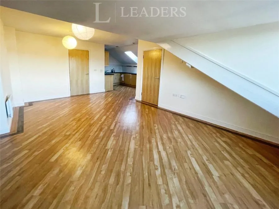 Northwick Avenue, Northwick, WR3, photo 5