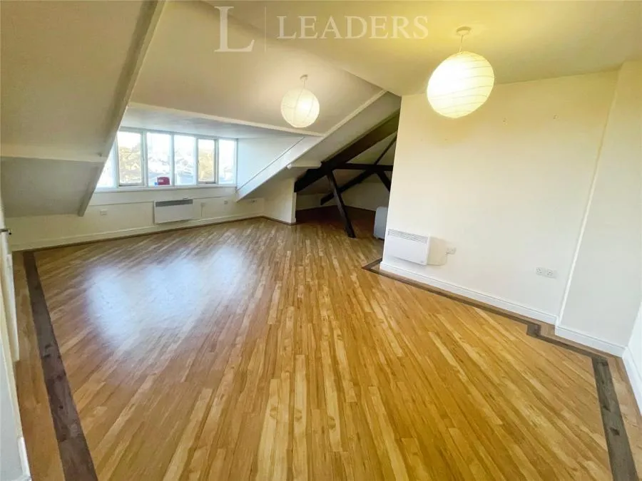 Northwick Avenue, Northwick, WR3, photo 3