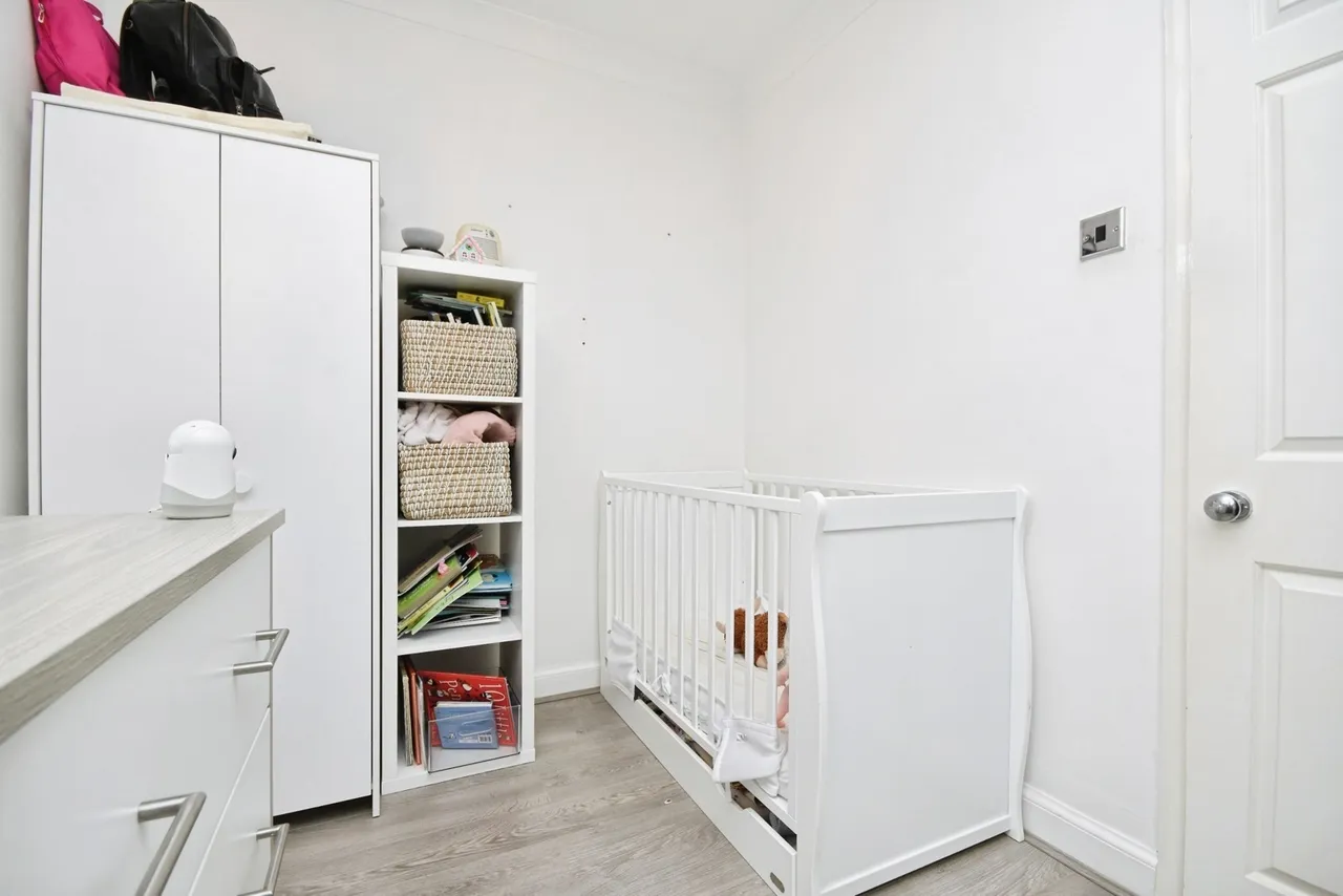 The Lowe, Chigwell, IG7, photo 13