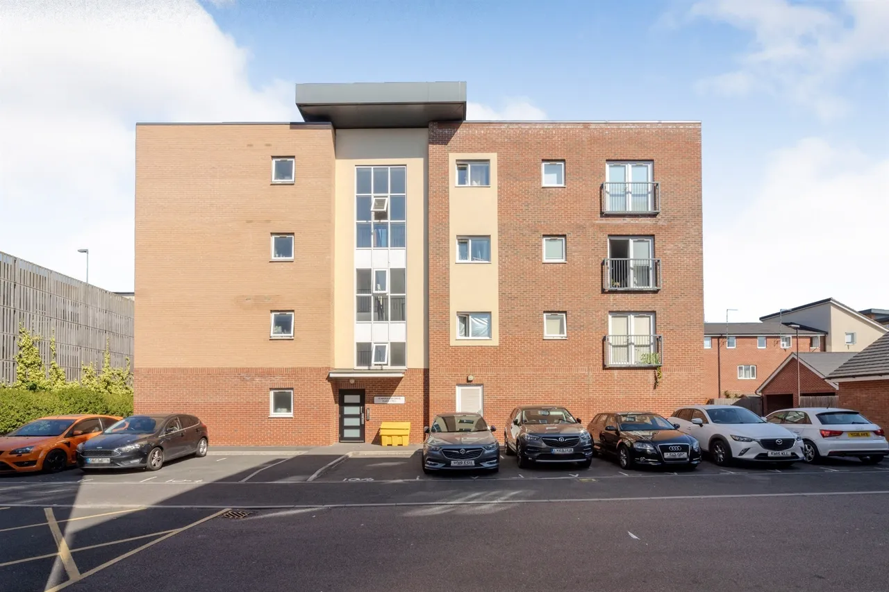 1 bed flat for sale — Marquess Drive, Bletchley, Milton Keynes