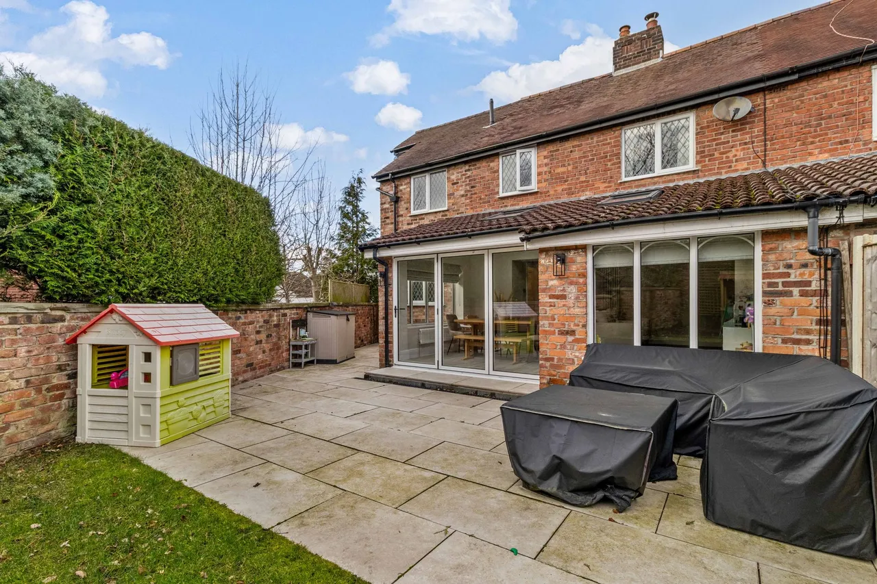 Cuerdon Drive, Thelwall, Warrington, Warrington, WA4 3JU, photo 24