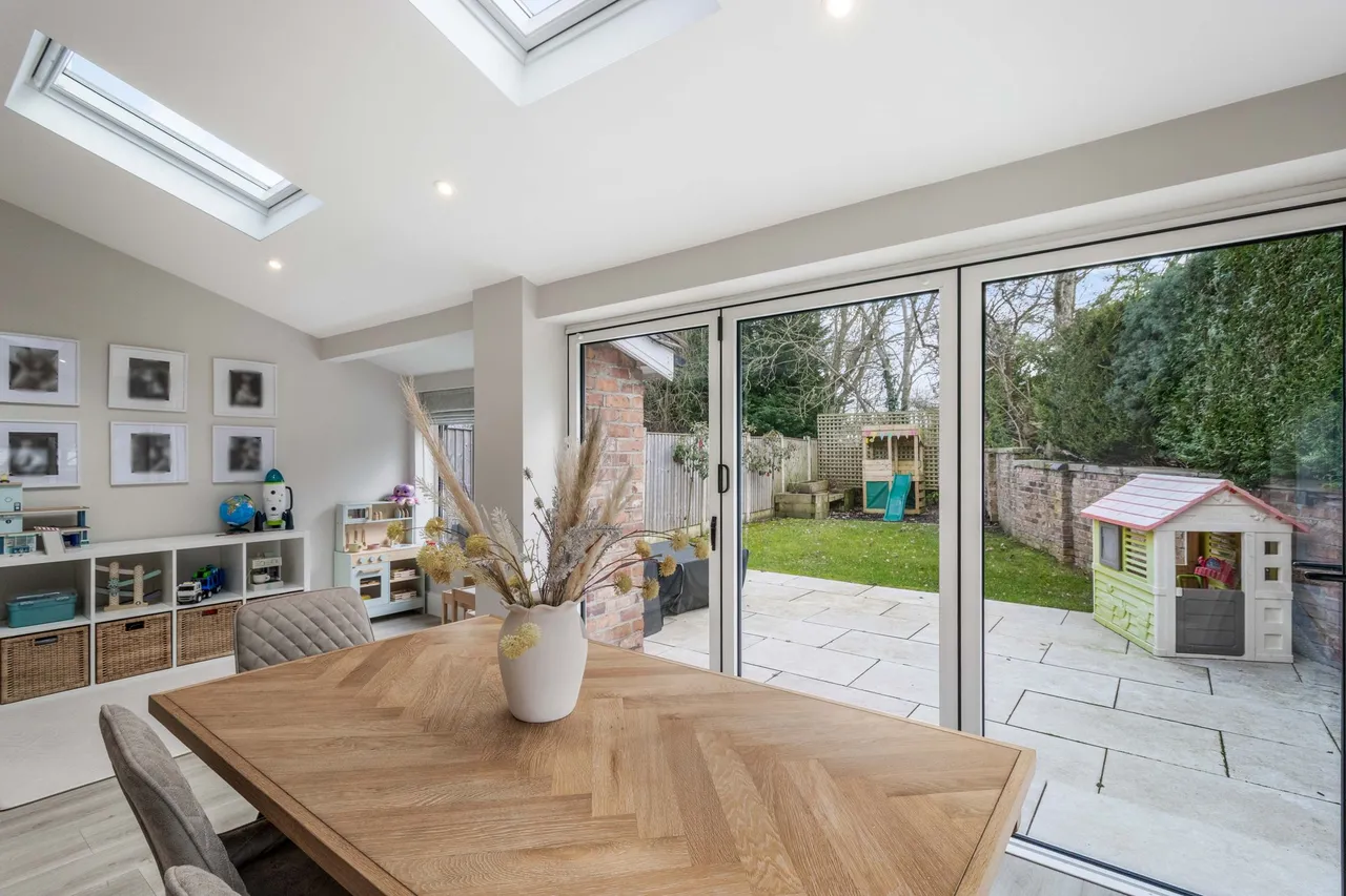 Cuerdon Drive, Thelwall, Warrington, Warrington, WA4 3JU, photo 3