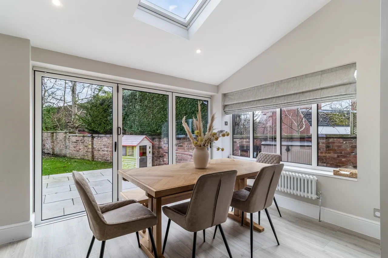 Cuerdon Drive, Thelwall, Warrington, Warrington, WA4 3JU, photo 4