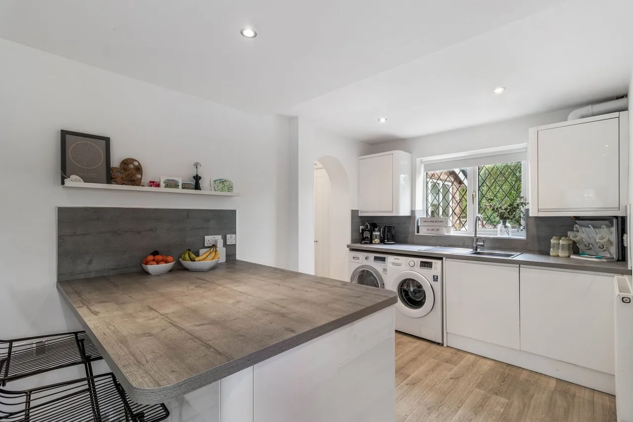 Cuerdon Drive, Thelwall, Warrington, Warrington, WA4 3JU, photo 10